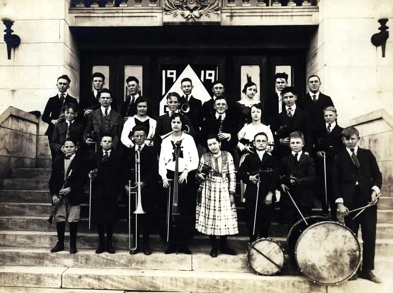 Ardmore High School orchestra, 1919.