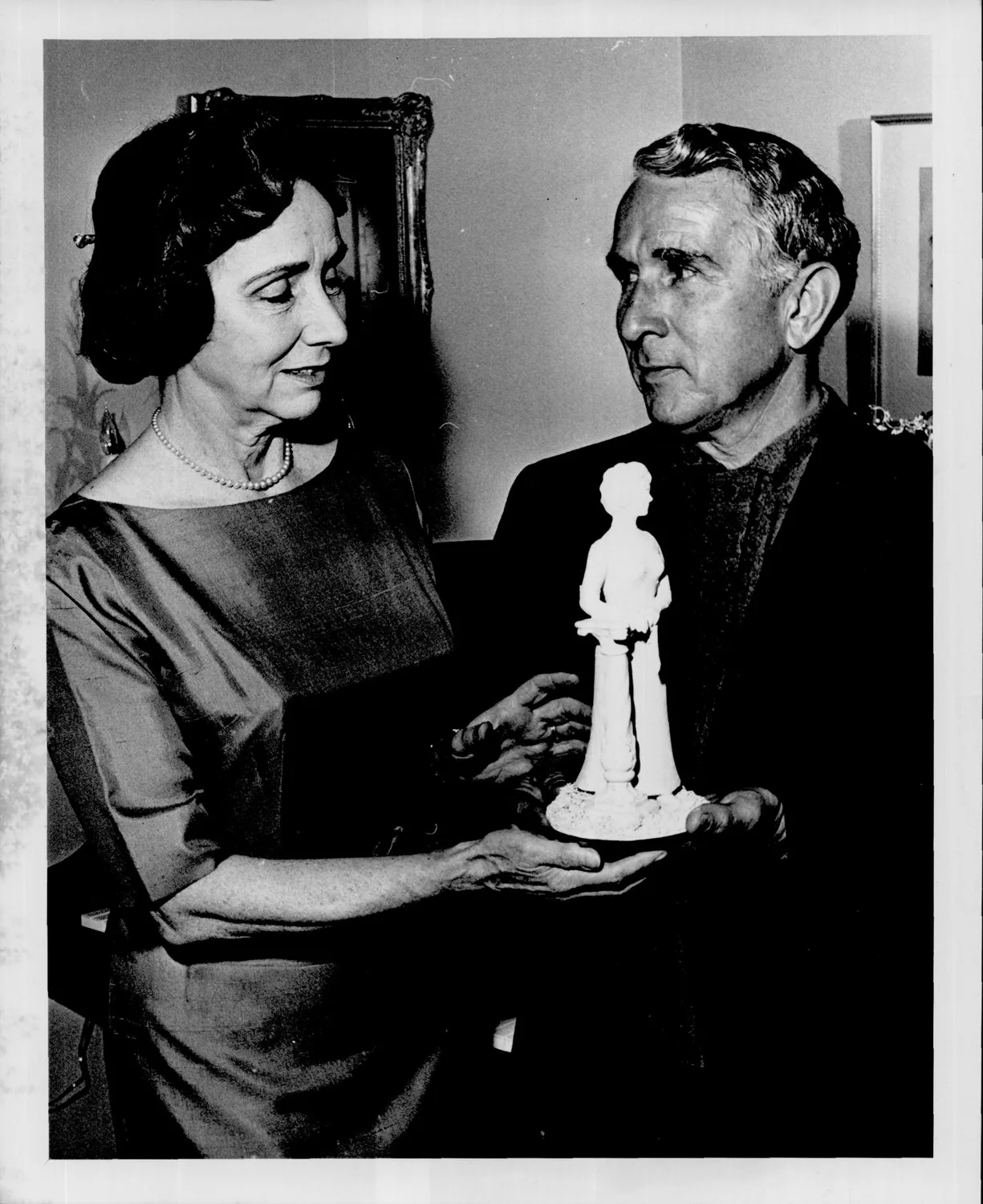 "Silberg, Mrs. Inez / ""Musician of the Year"", 1973, Okla. Federation Music Clubs /.".